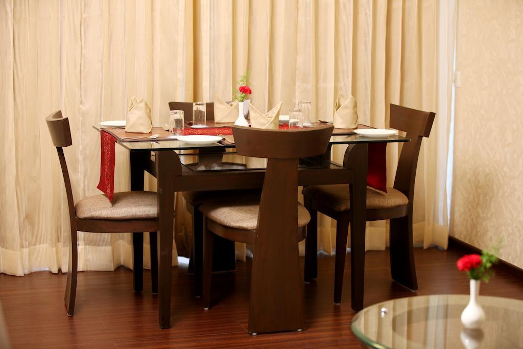 Vinstar Serviced Apartments Hinjawadi Buitenkant foto