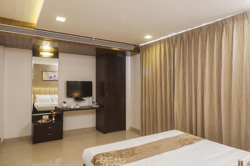 Vinstar Serviced Apartments Hinjawadi Buitenkant foto