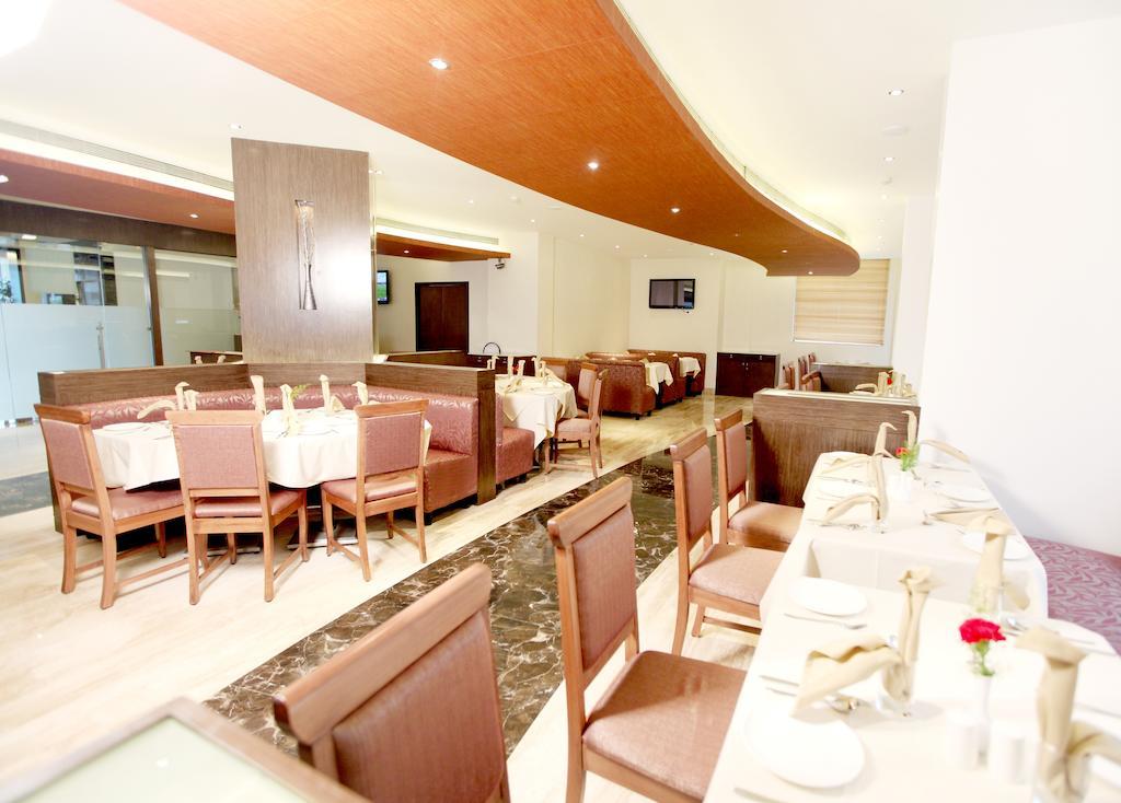 Vinstar Serviced Apartments Hinjawadi Buitenkant foto